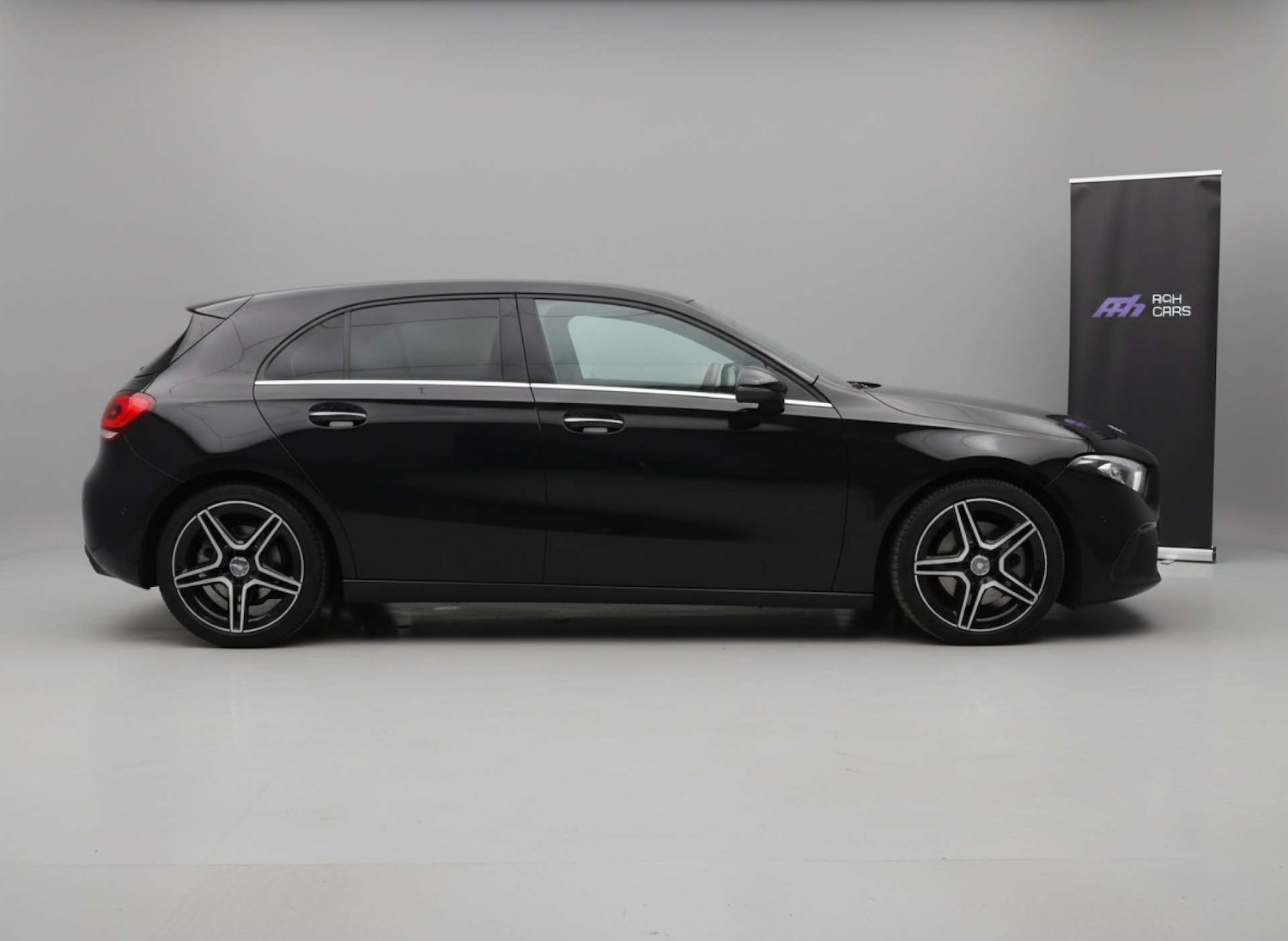 Used Mercedes-Benz A-Class 2018 for sale - 78145998: Photo 8