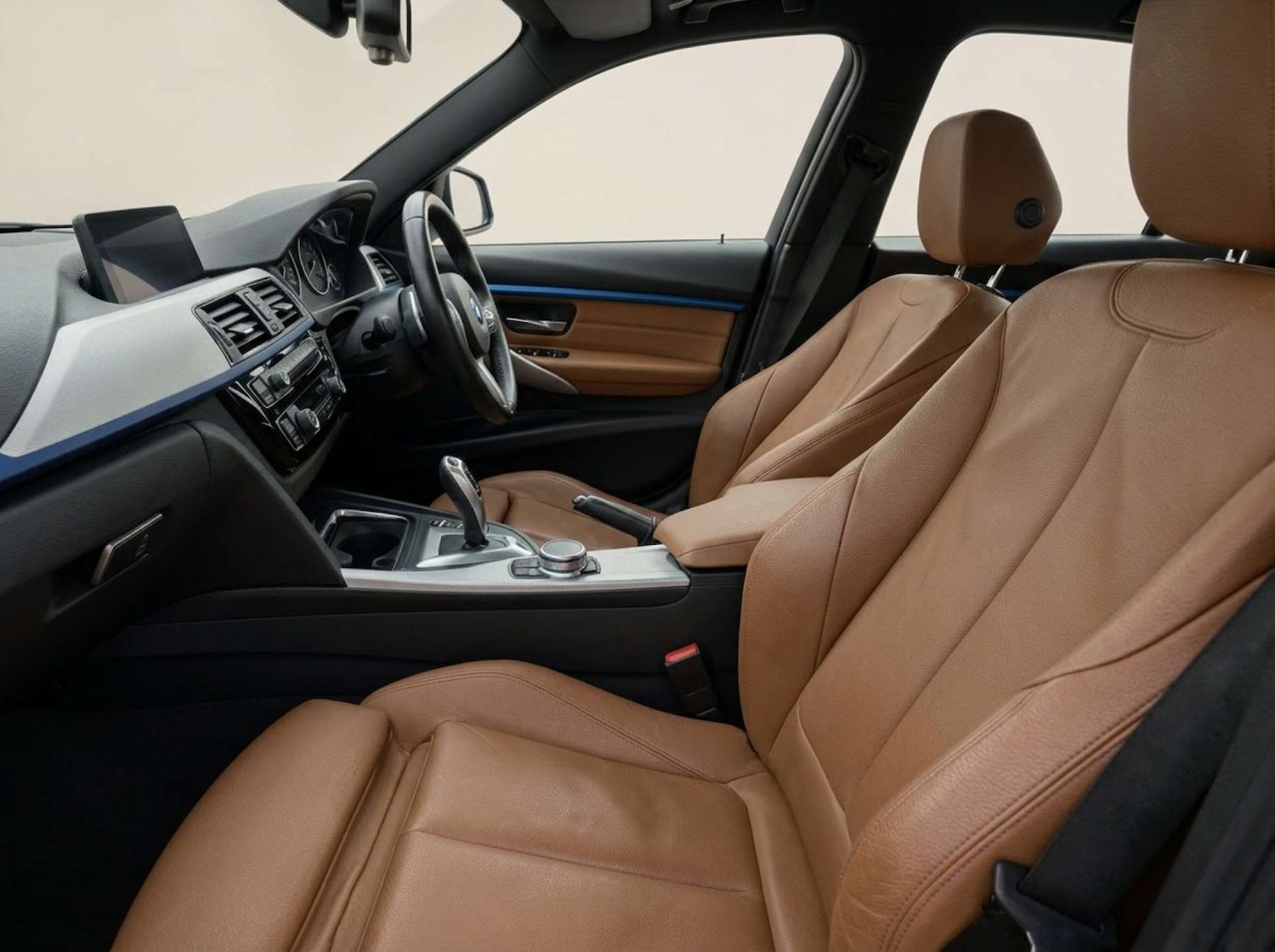 Used BMW 3 Series 2017 for sale - 77931958: Photo 11