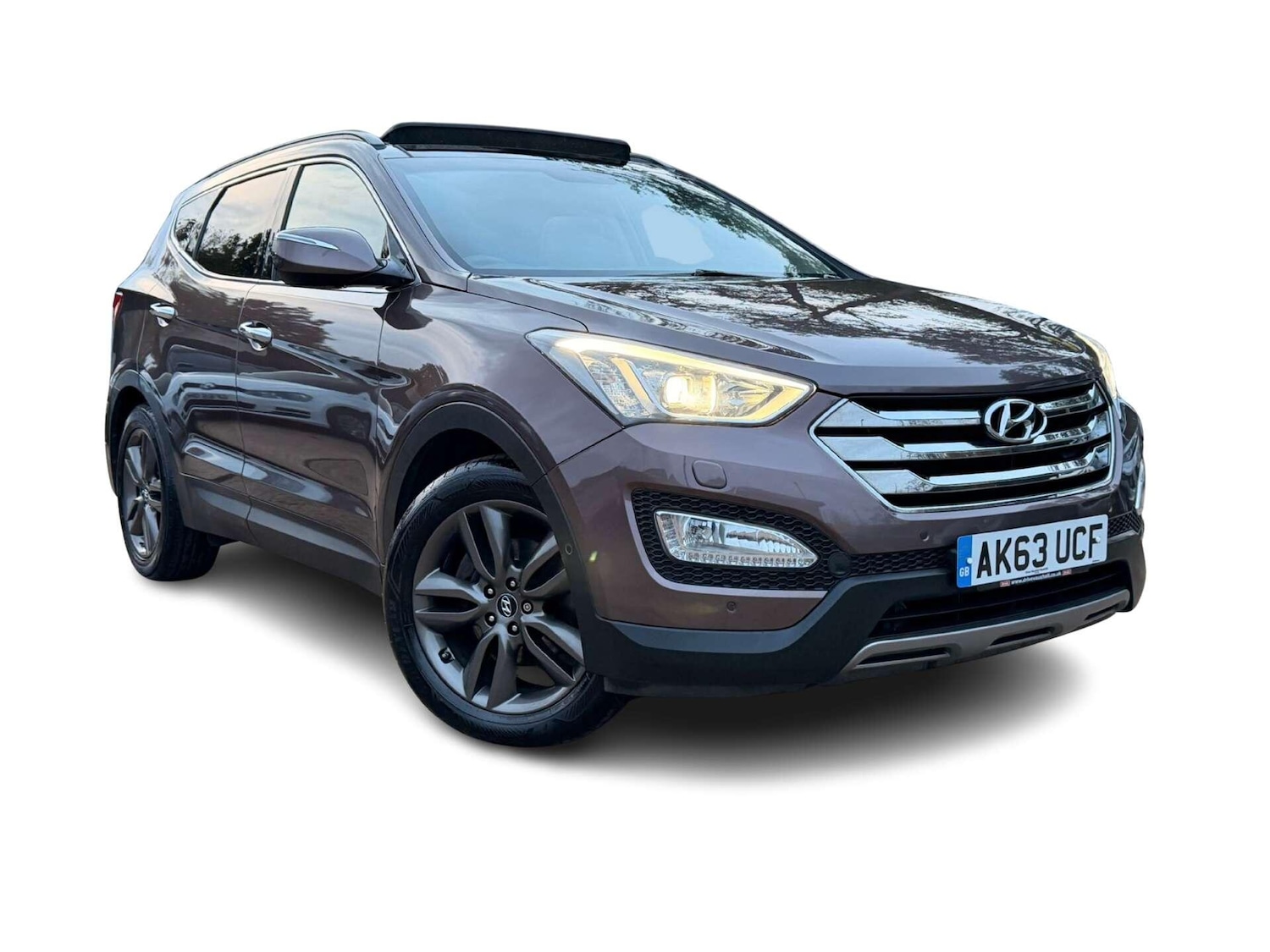 Used Hyundai Santa Fe 2014 for sale - 76377660: Photo 1
