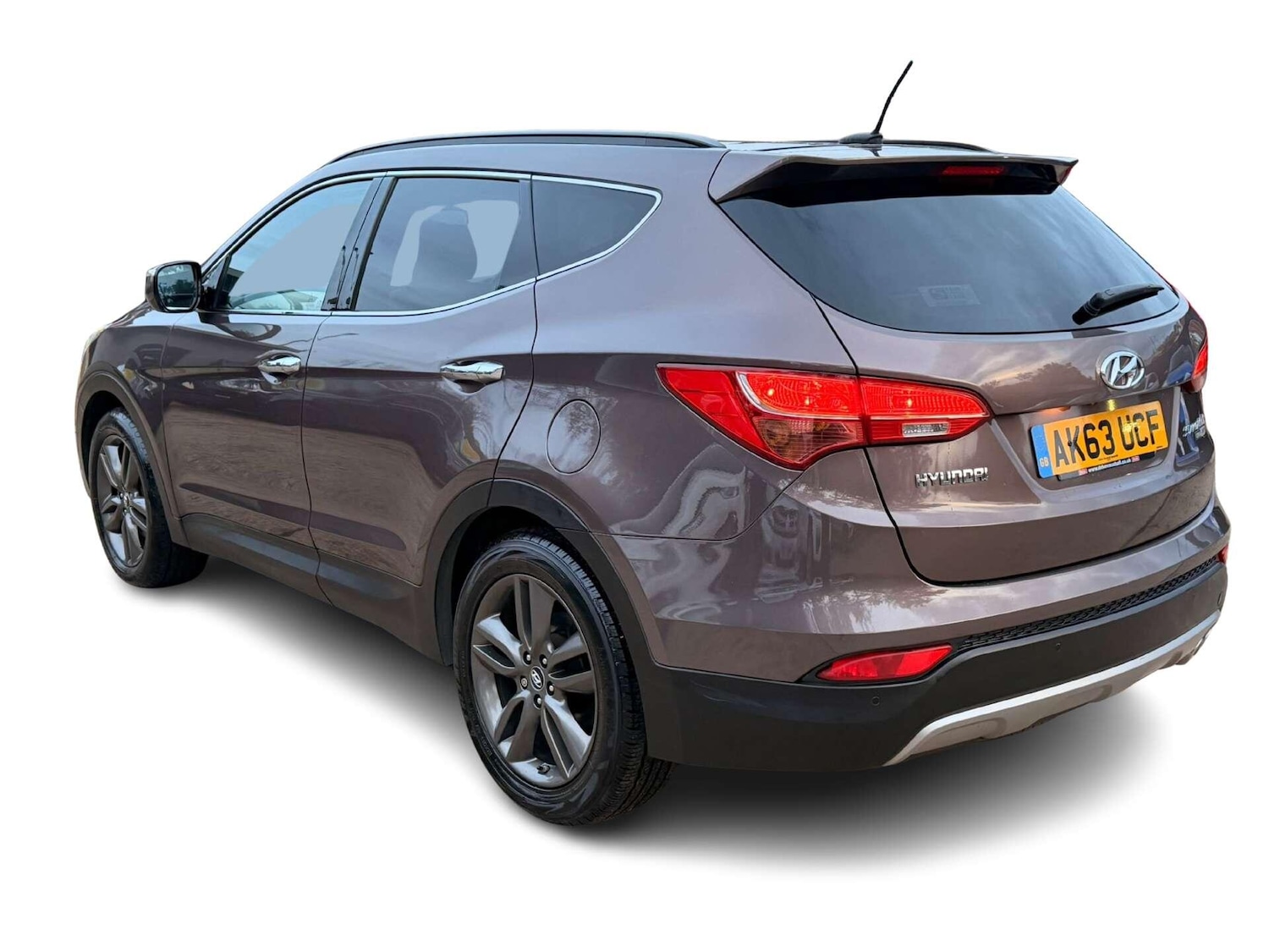 Used Hyundai Santa Fe 2014 for sale - 76377660: Photo 25