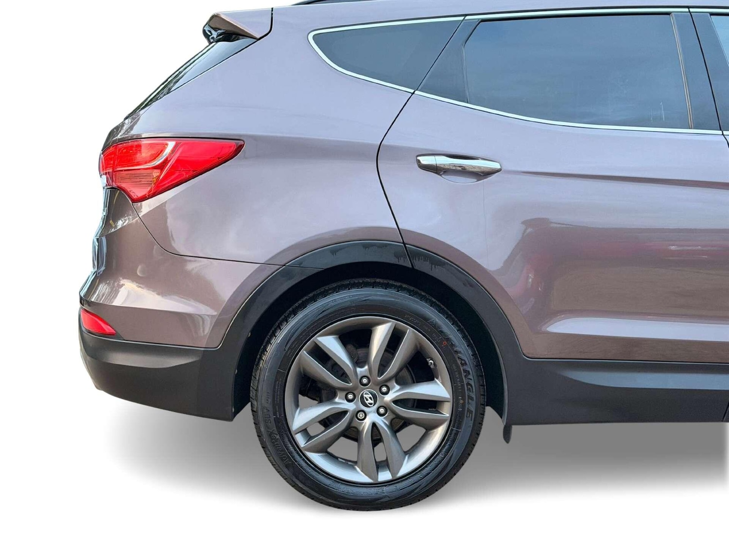 Used Hyundai Santa Fe 2014 for sale - 76377660: Photo 29