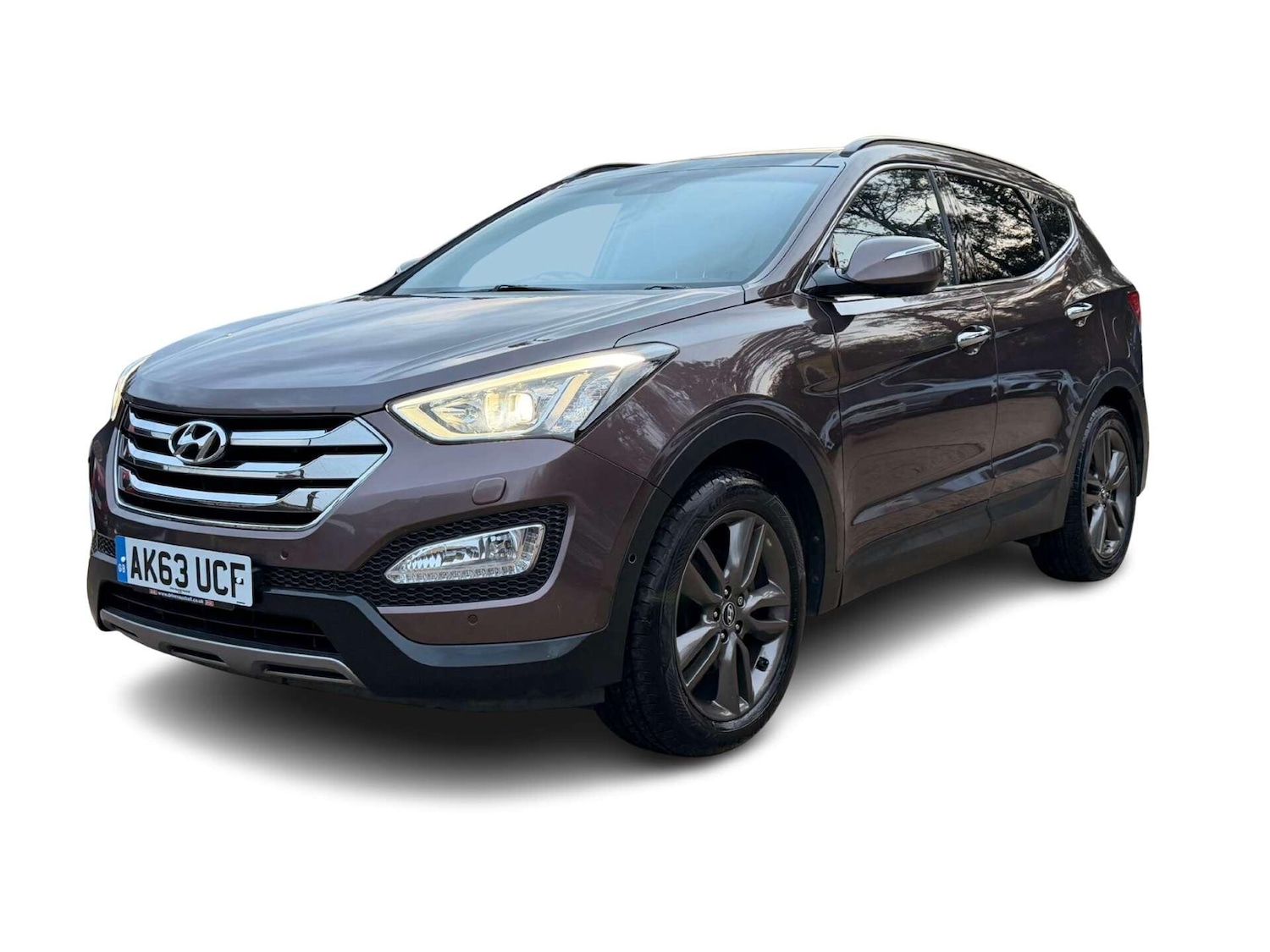 Used Hyundai Santa Fe 2014 for sale - 76377660: Photo 3