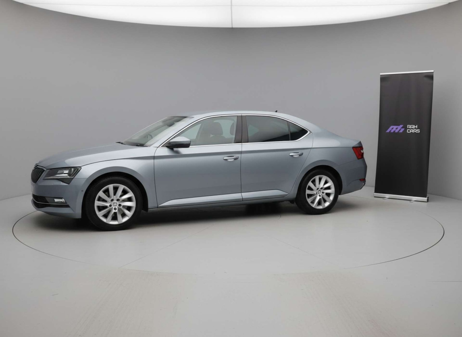 Used Skoda Superb 2020 for sale - 77548560: Photo 18