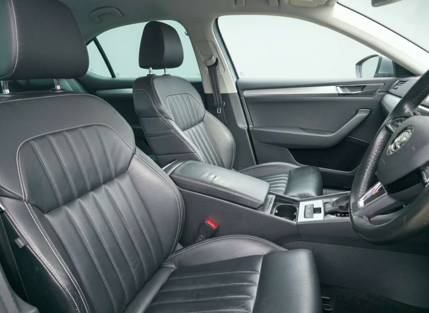 Used Skoda Superb 2020 for sale - 77548560: Photo 21