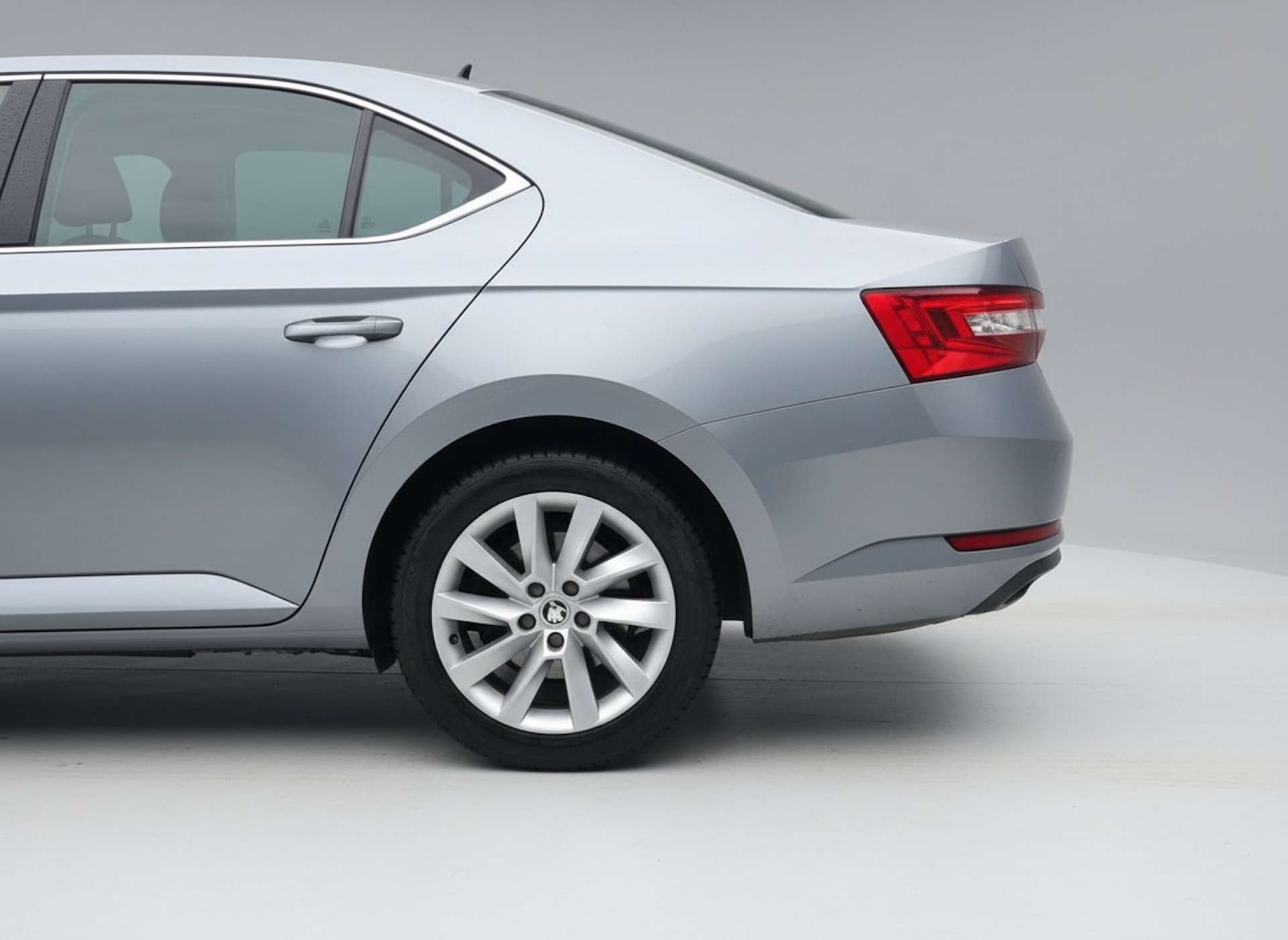 Used Skoda Superb 2020 for sale - 77548560: Photo 26