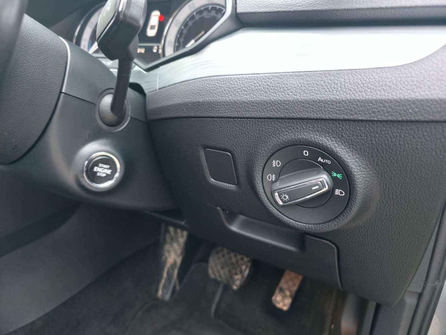 Used Skoda Superb 2020 for sale - 77548560: Photo 33