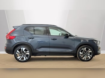 Used Volvo XC40 2025 for sale - 78635589: Photo