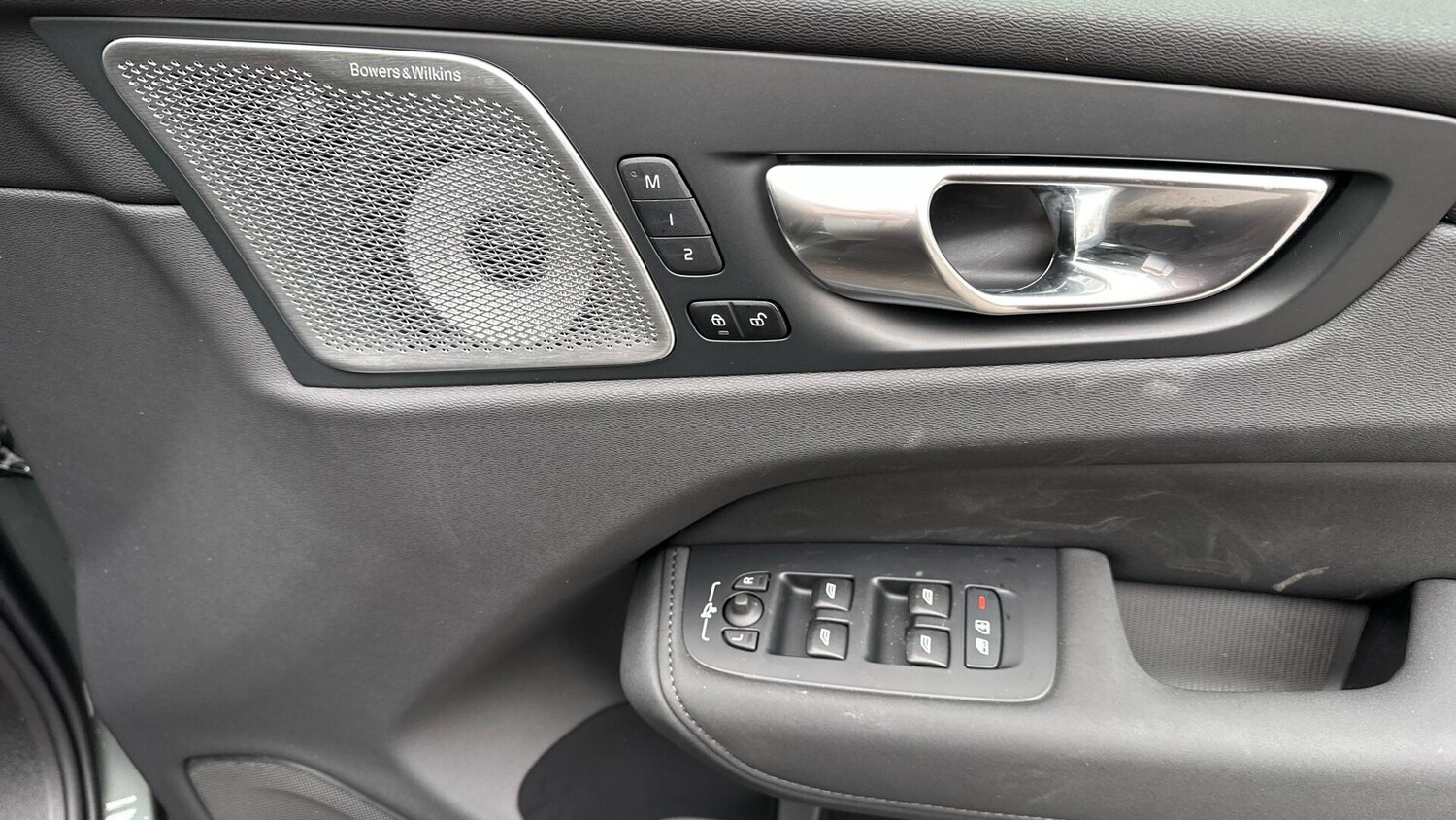 Used Volvo XC60 for sale - 77808311: Photo 38