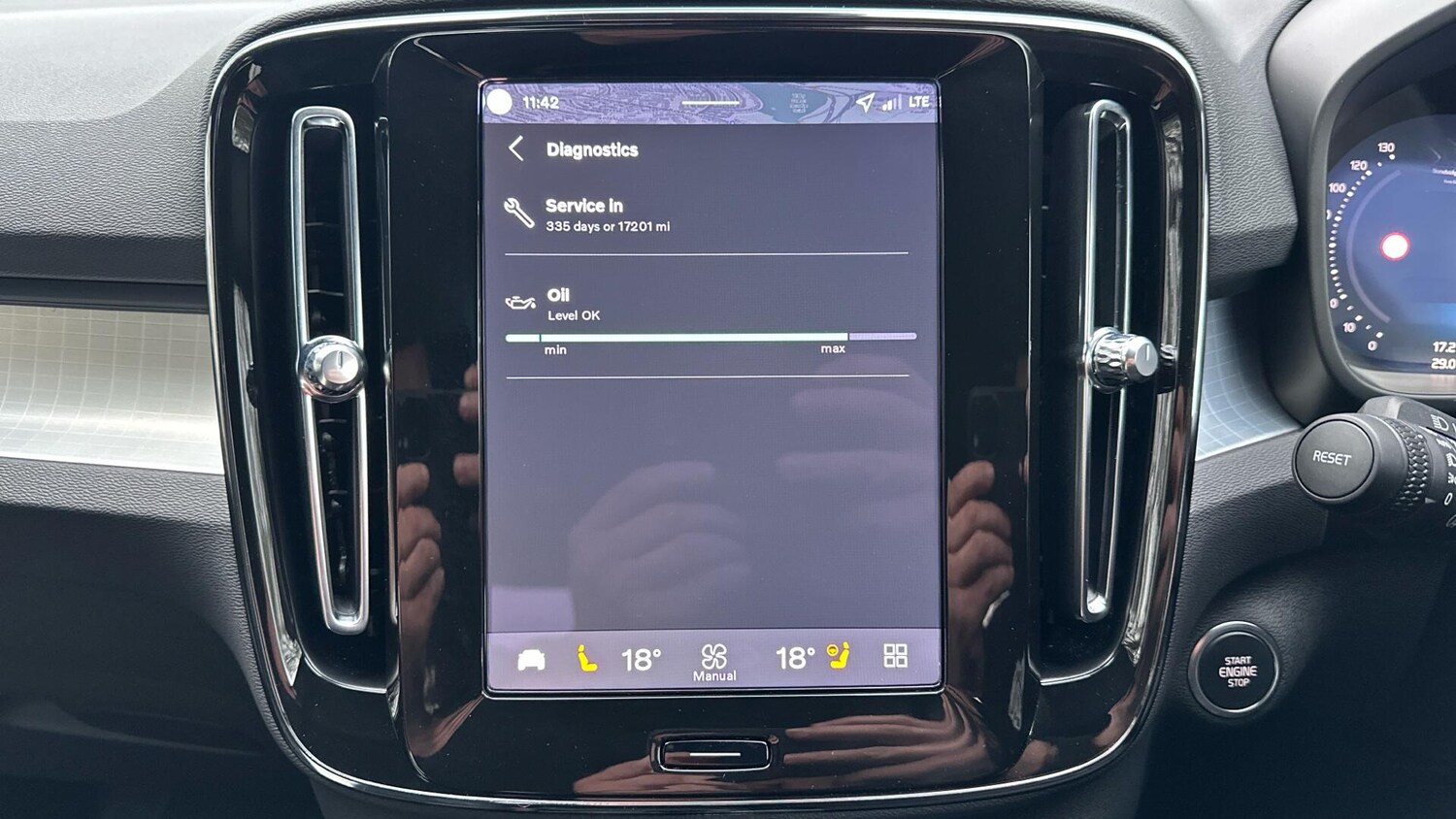 Used Volvo XC40 2025 for sale - 76425811: Photo 14