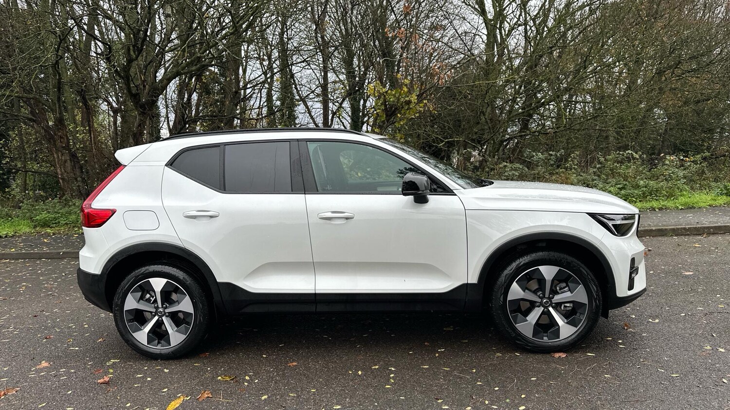 Used Volvo XC40 2025 for sale - 76425811: Photo 35