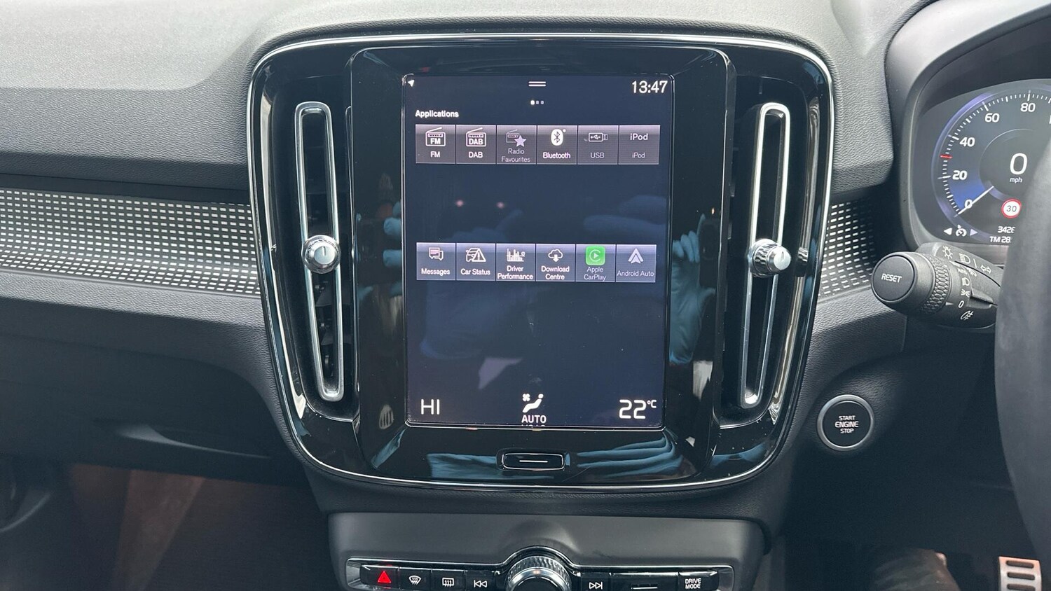 Used Volvo XC40 2021 for sale - 76824839: Photo 48