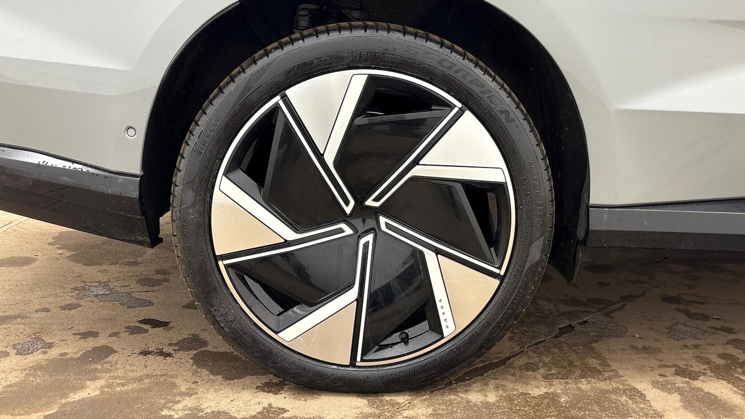 Used Volvo EX90 2024 for sale - 77724287: Photo 16