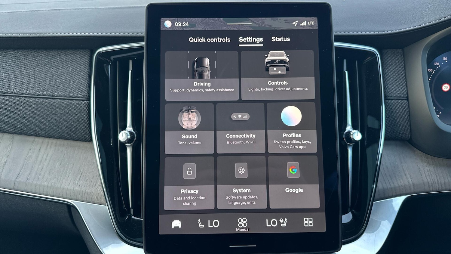 Used Volvo XC90 2025 for sale - 76512377: Photo 12