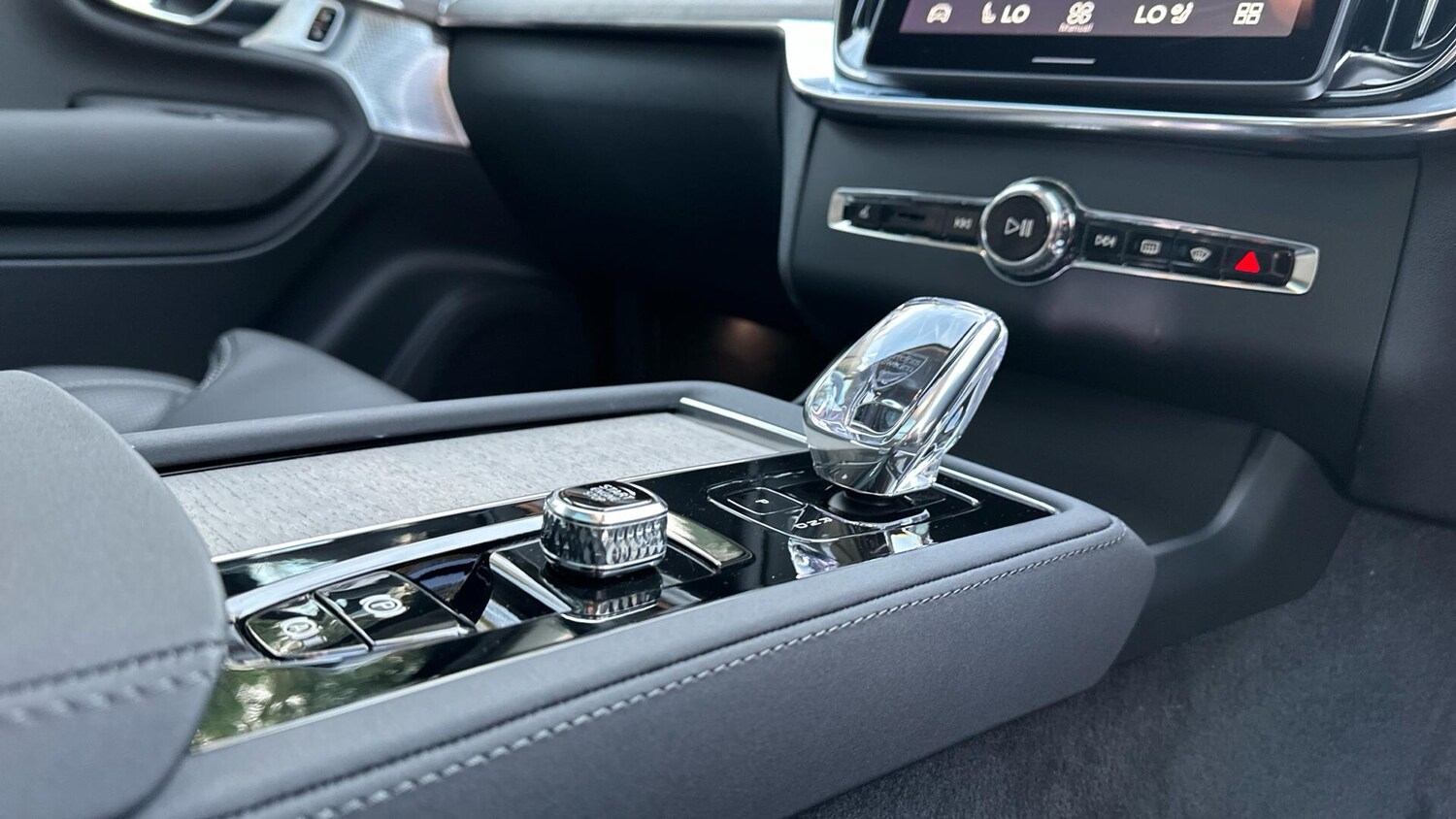 Used Volvo XC90 2025 for sale - 76512377: Photo 26