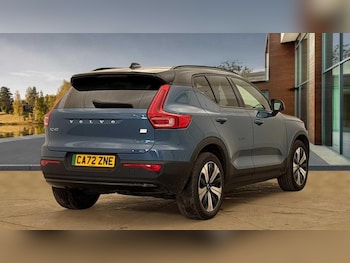 Used Volvo XC40 2022 for sale - 77345342: Photo
