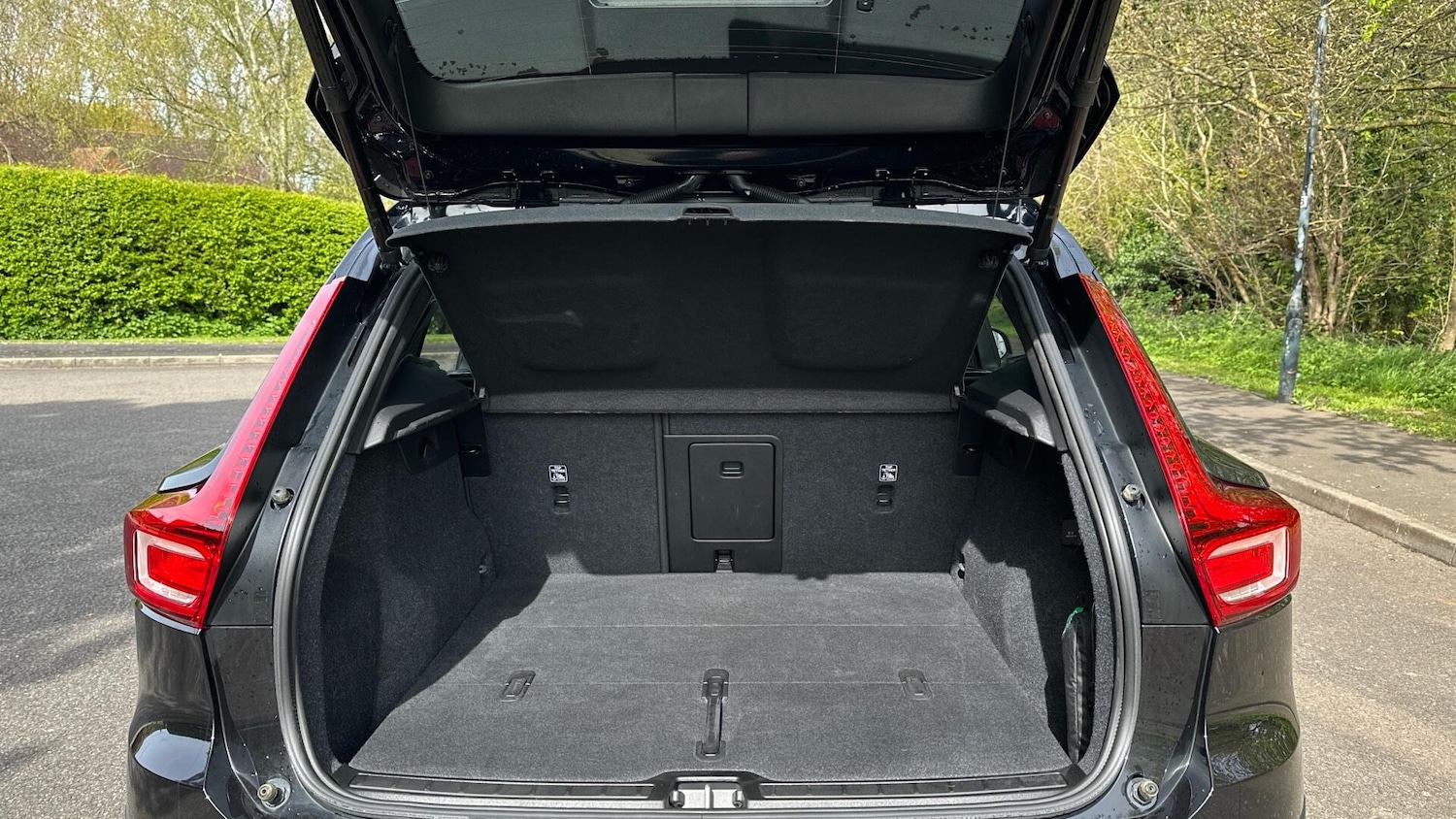 Used Volvo XC40 2025 for sale - 77672992: Photo 13