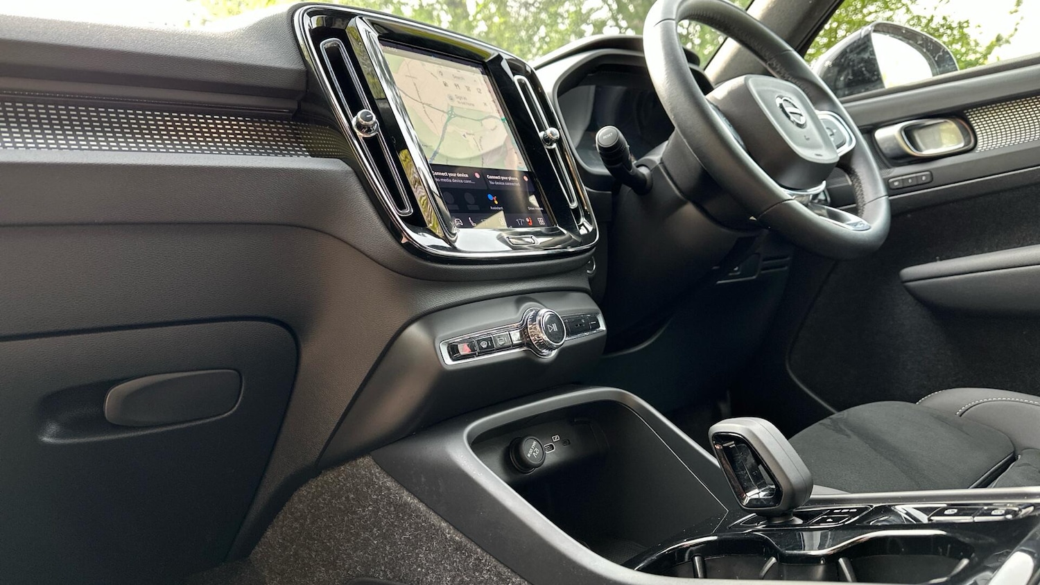 Used Volvo XC40 2025 for sale - 77672992: Photo 38