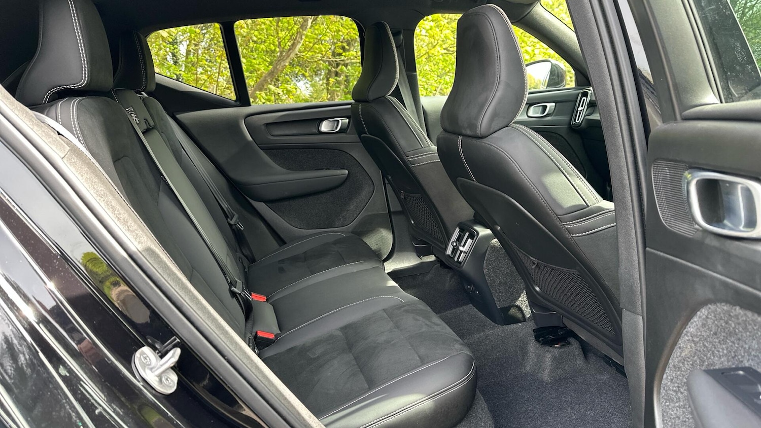 Used Volvo XC40 2025 for sale - 77672992: Photo 6