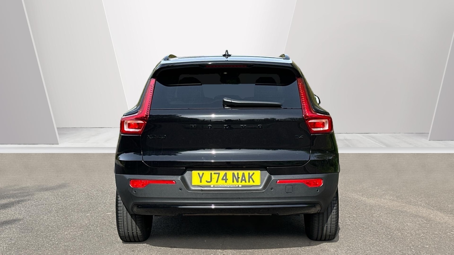 Used Volvo XC40 2025 for sale - 77672992: Photo 7