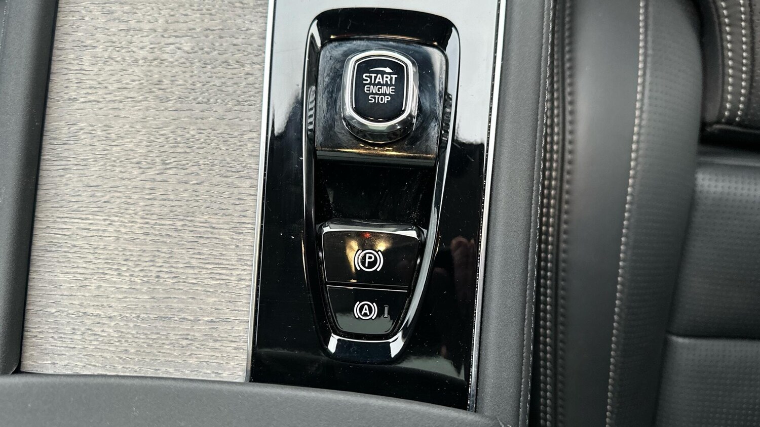 Used Volvo XC90 2025 for sale - 76499757: Photo 27