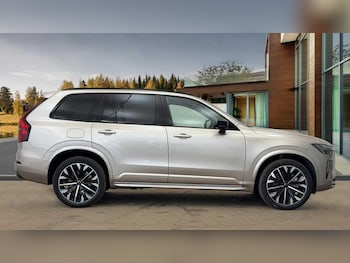 Used Volvo XC90 2025 for sale - 76499757: Photo