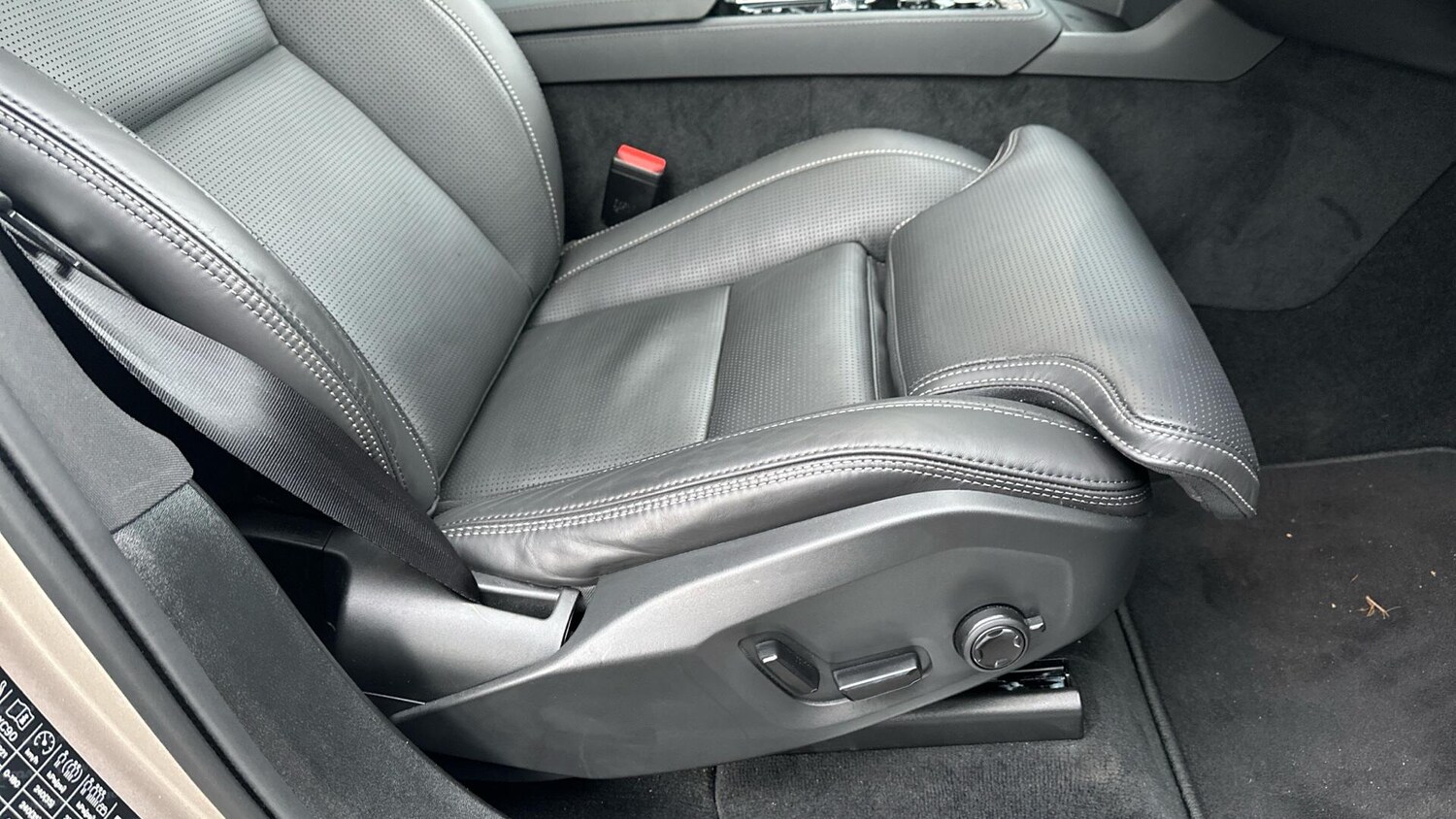 Used Volvo XC90 2025 for sale - 76499757: Photo 30