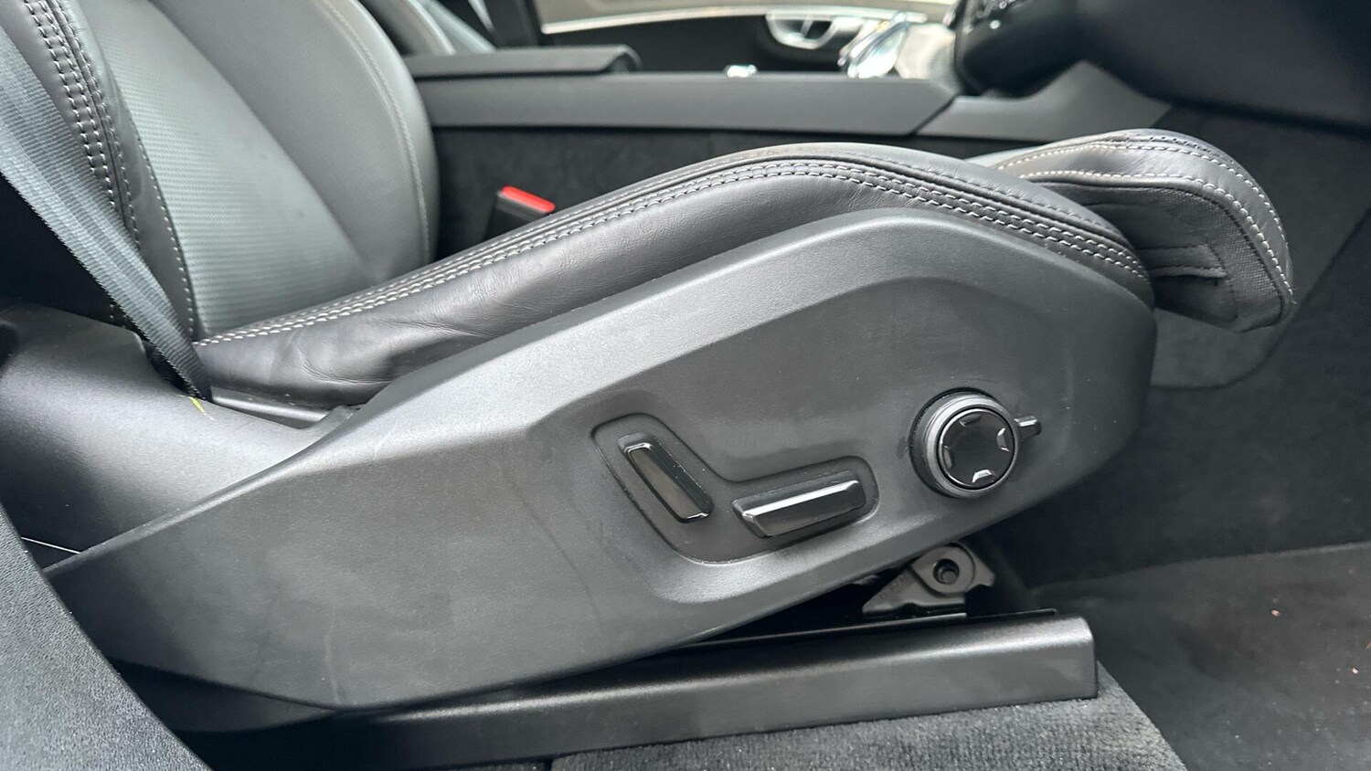 Used Volvo XC90 2025 for sale - 76499757: Photo 44