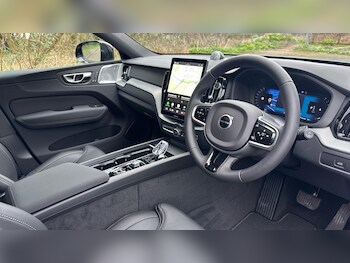 Used Volvo XC60 2026 for sale - 77753536: Photo