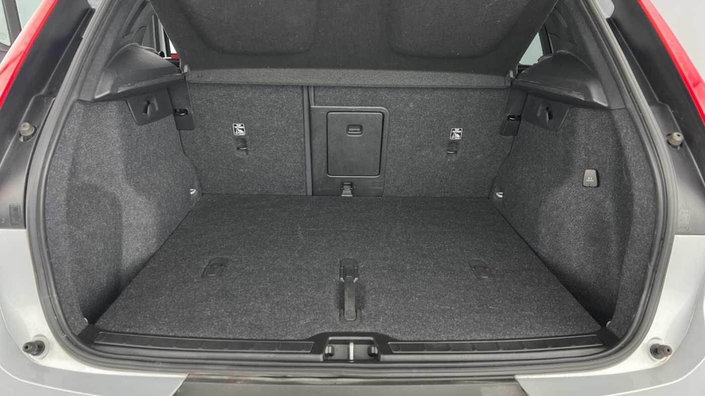 Used Volvo XC40 2021 for sale - 77538551: Photo 5