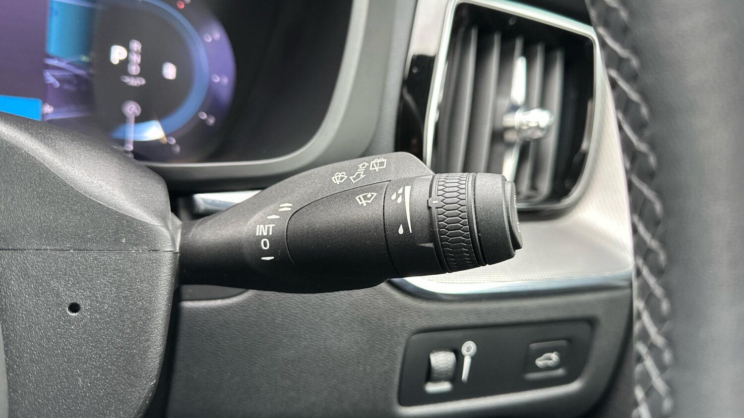 Used Volvo XC60 2021 for sale - 76433019: Photo 23