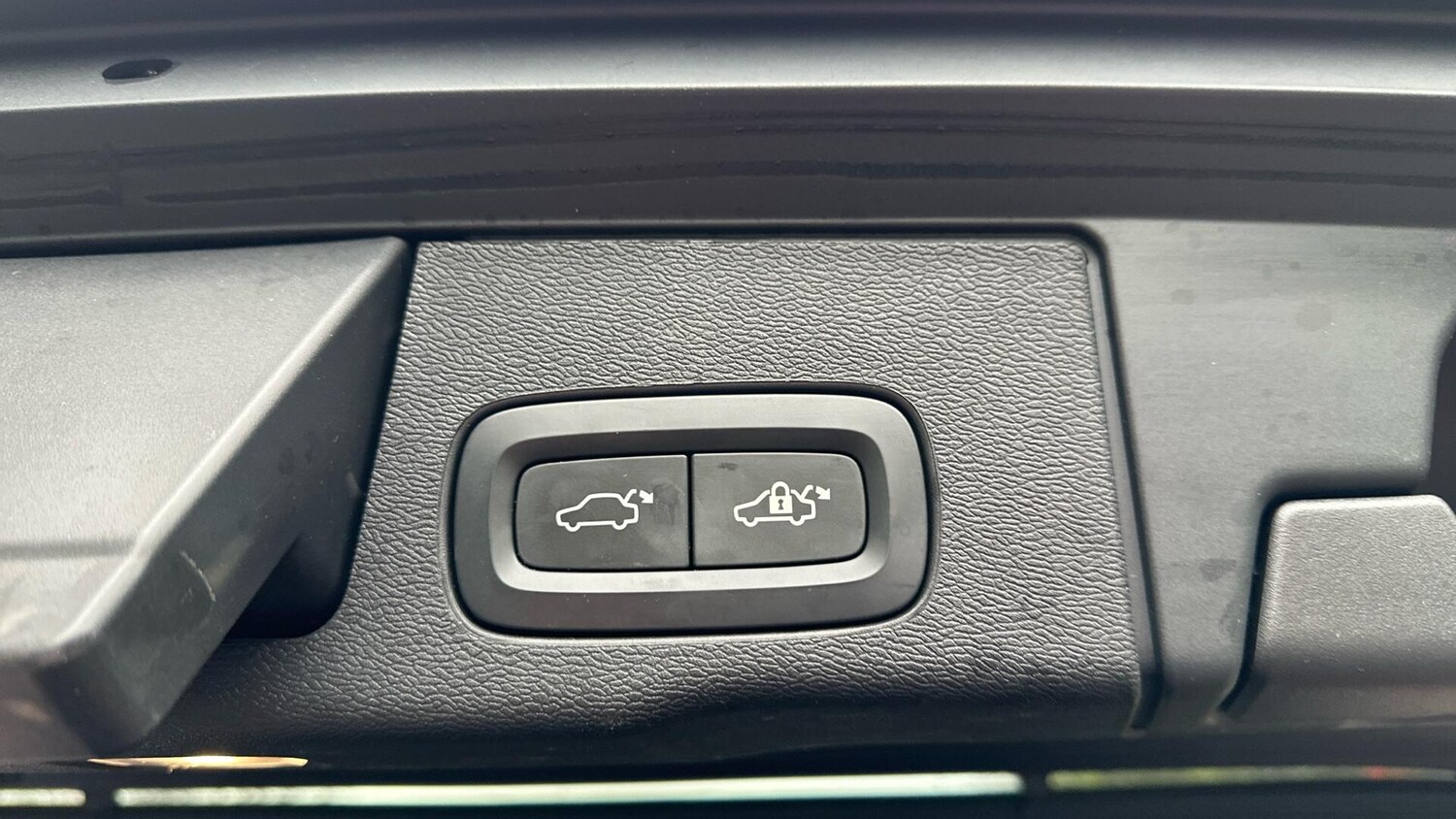 Used Volvo XC60 2021 for sale - 76433019: Photo 34