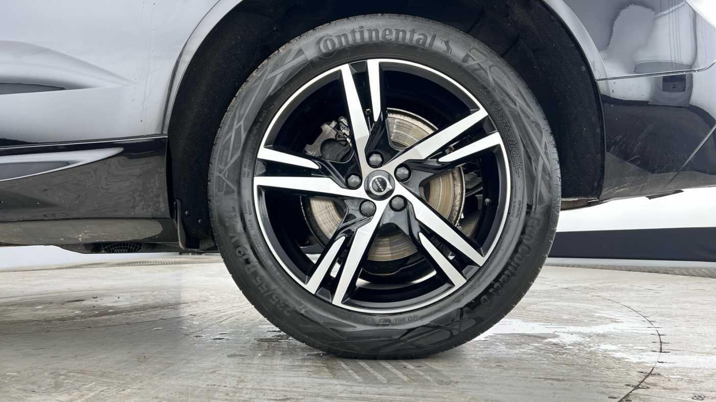 Used Volvo XC60 2021 for sale - 76433019: Photo 4