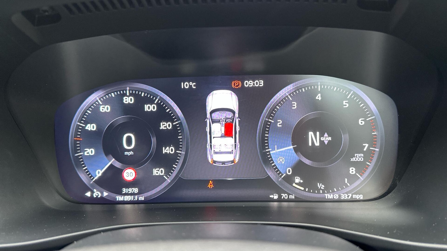 Used Volvo XC40 2021 for sale - 76336254: Photo 11