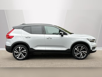 Used Volvo XC40 2021 for sale - 76336254: Photo