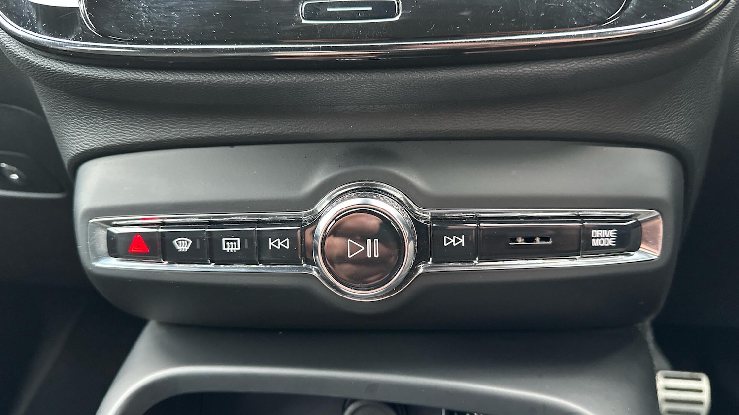 Used Volvo XC40 2021 for sale - 76336254: Photo 46