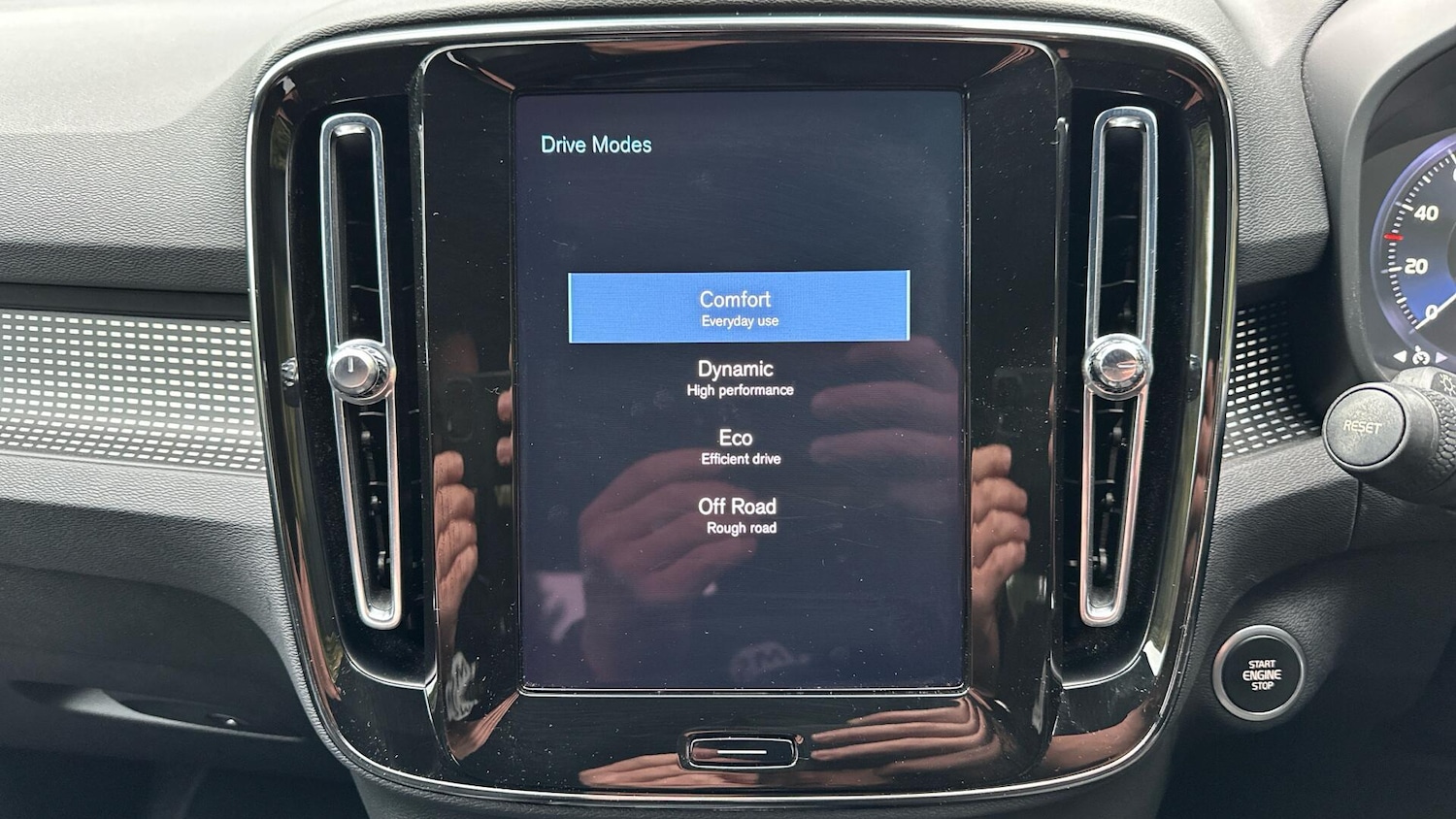 Used Volvo XC40 2021 for sale - 76336254: Photo 50