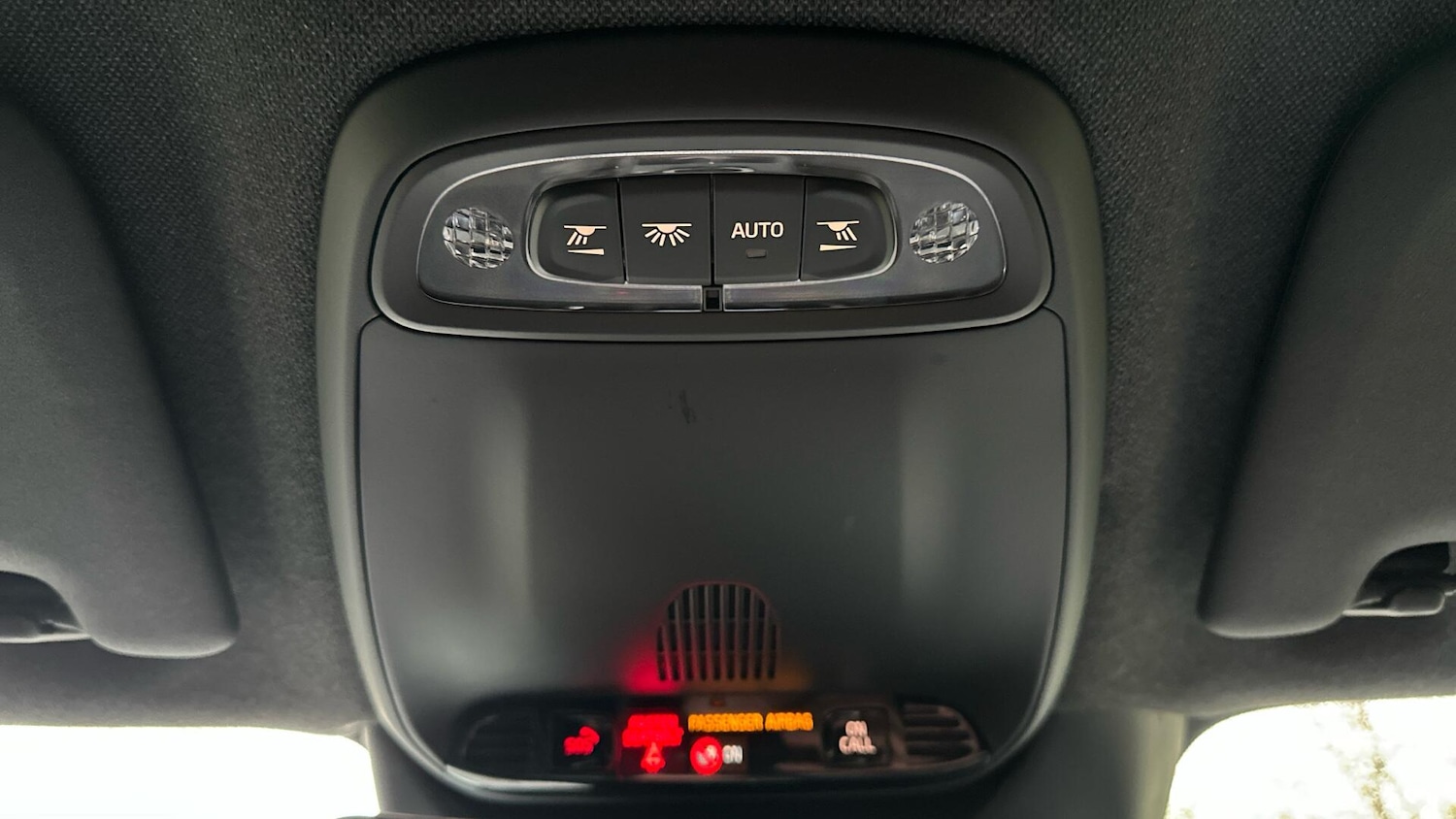 Used Volvo XC40 2020 for sale - 76952770: Photo 28