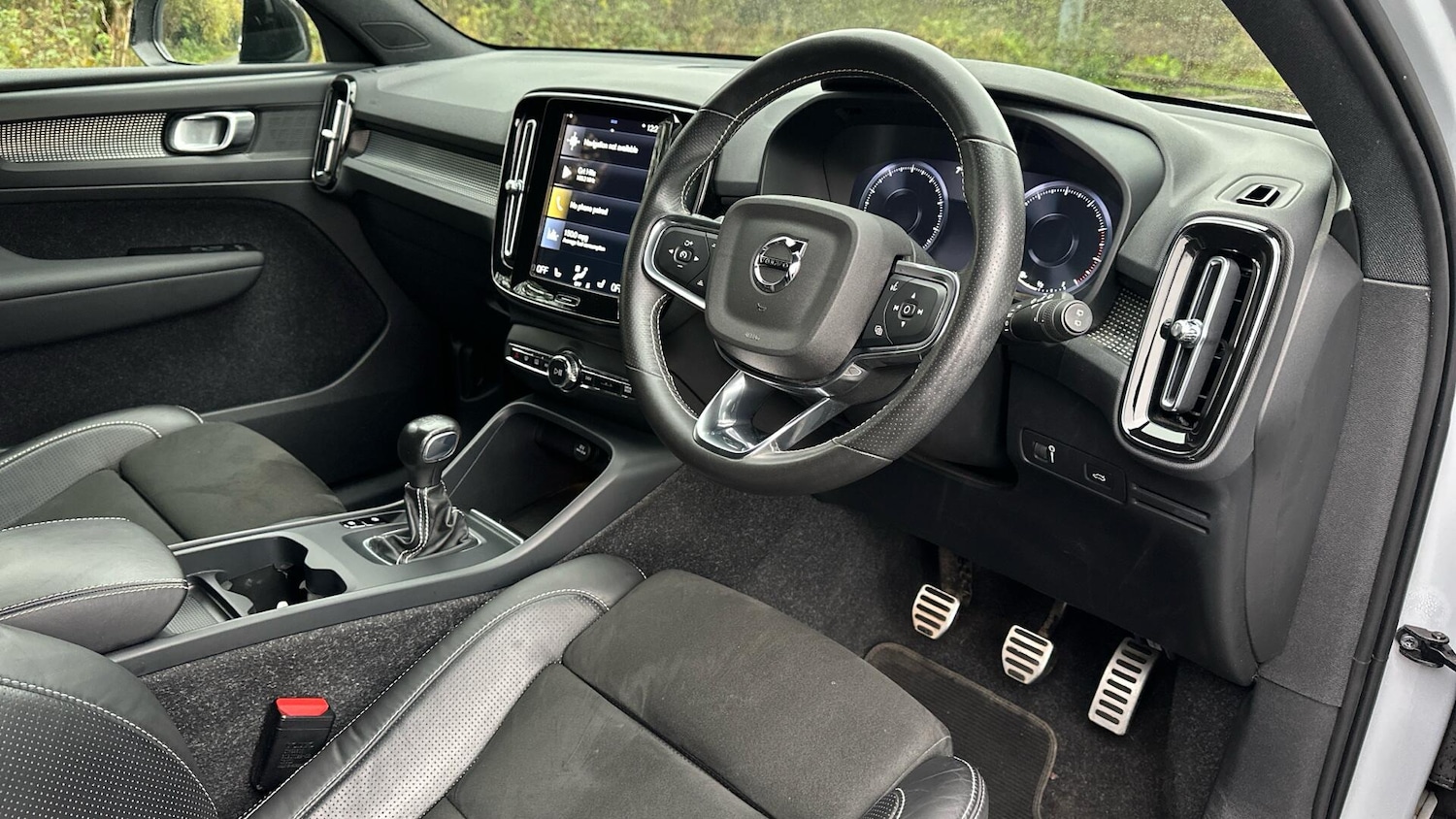 Used Volvo XC40 2020 for sale - 76952770: Photo 4