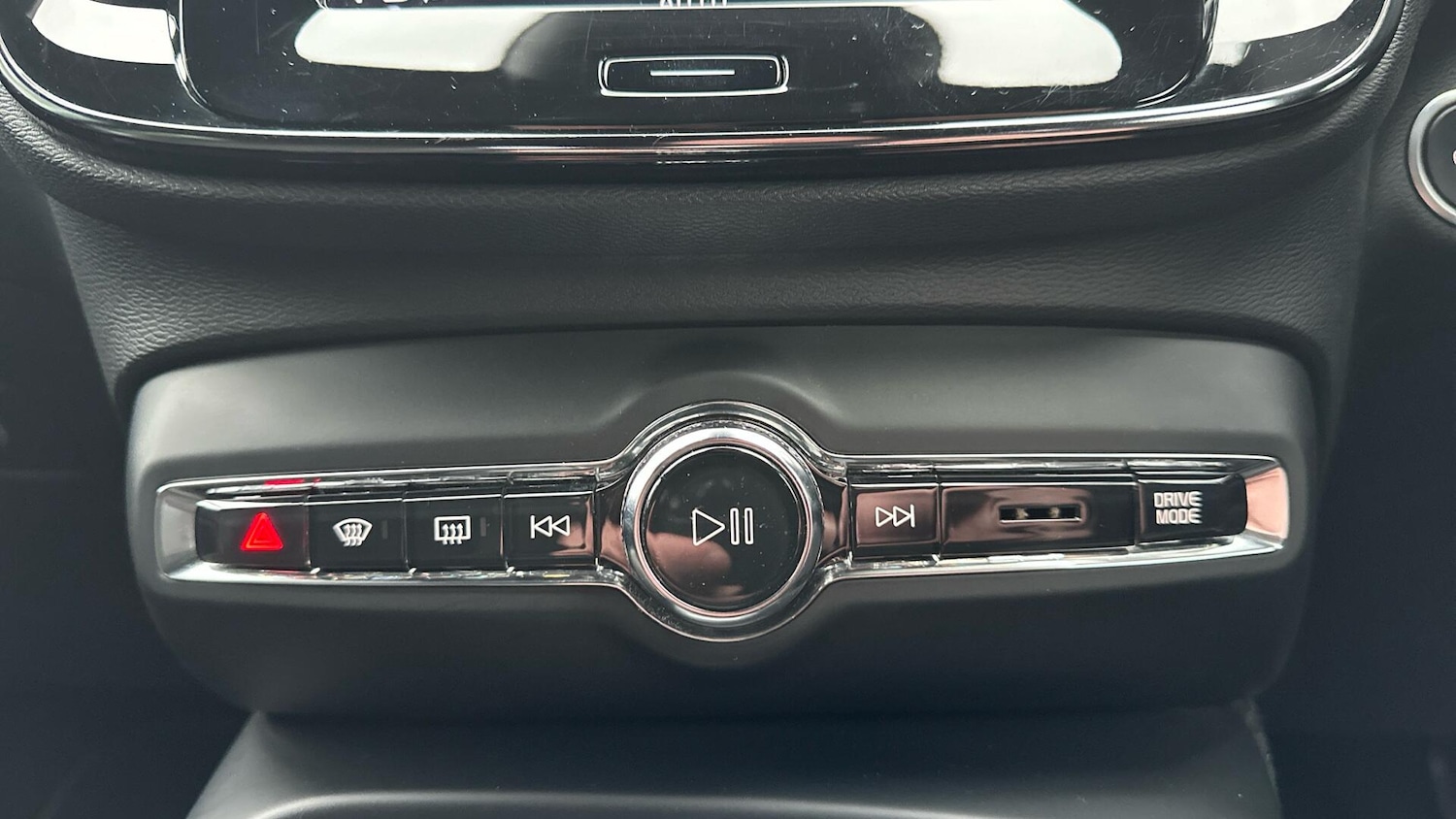 Used Volvo XC40 2020 for sale - 76952770: Photo 48