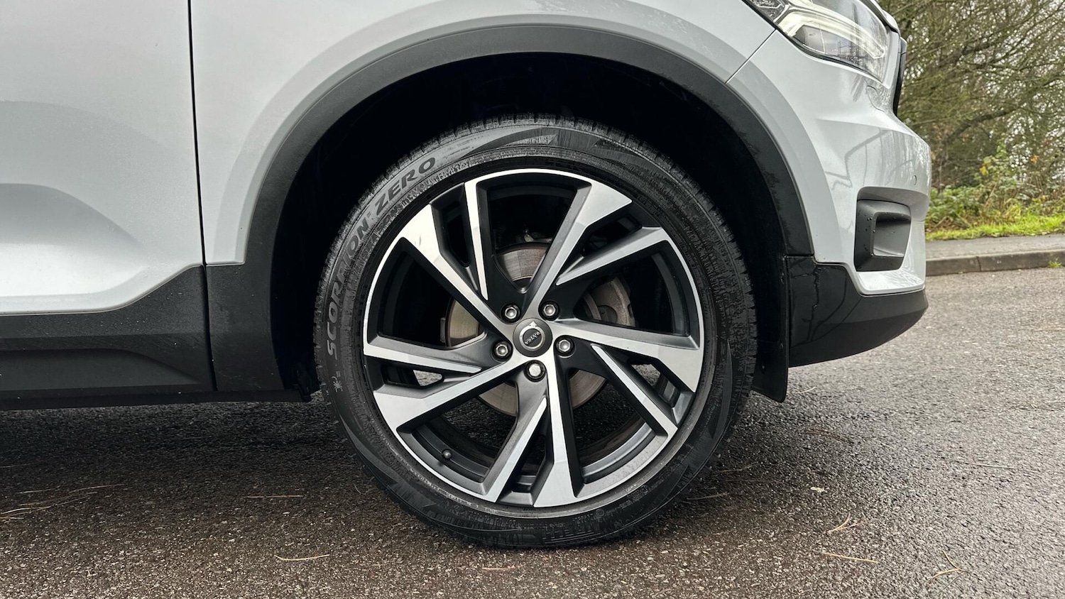 Used Volvo XC40 2020 for sale - 76952770: Photo 9