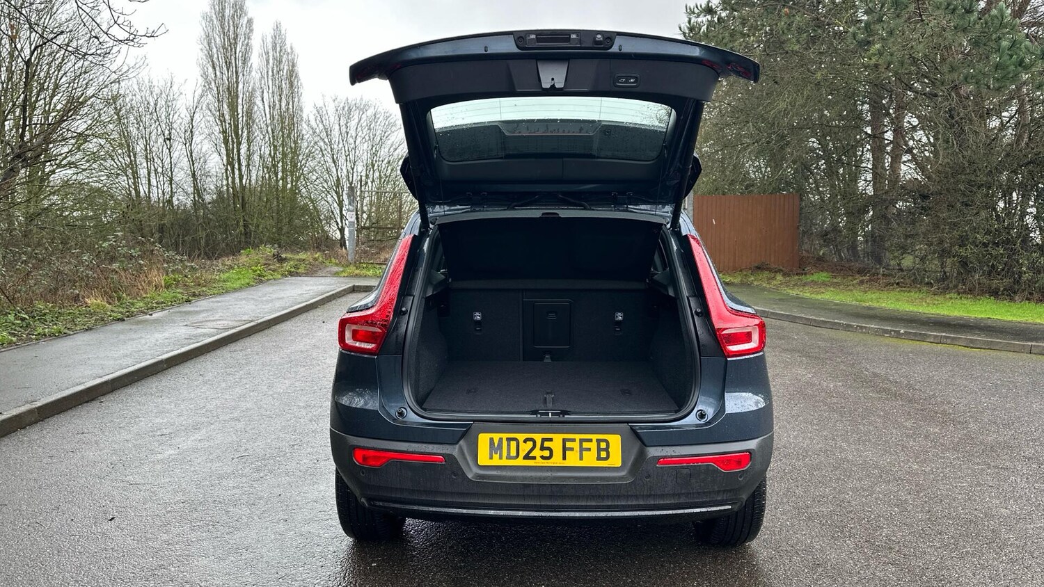 Used Volvo XC40 2025 for sale - 77672908: Photo 13