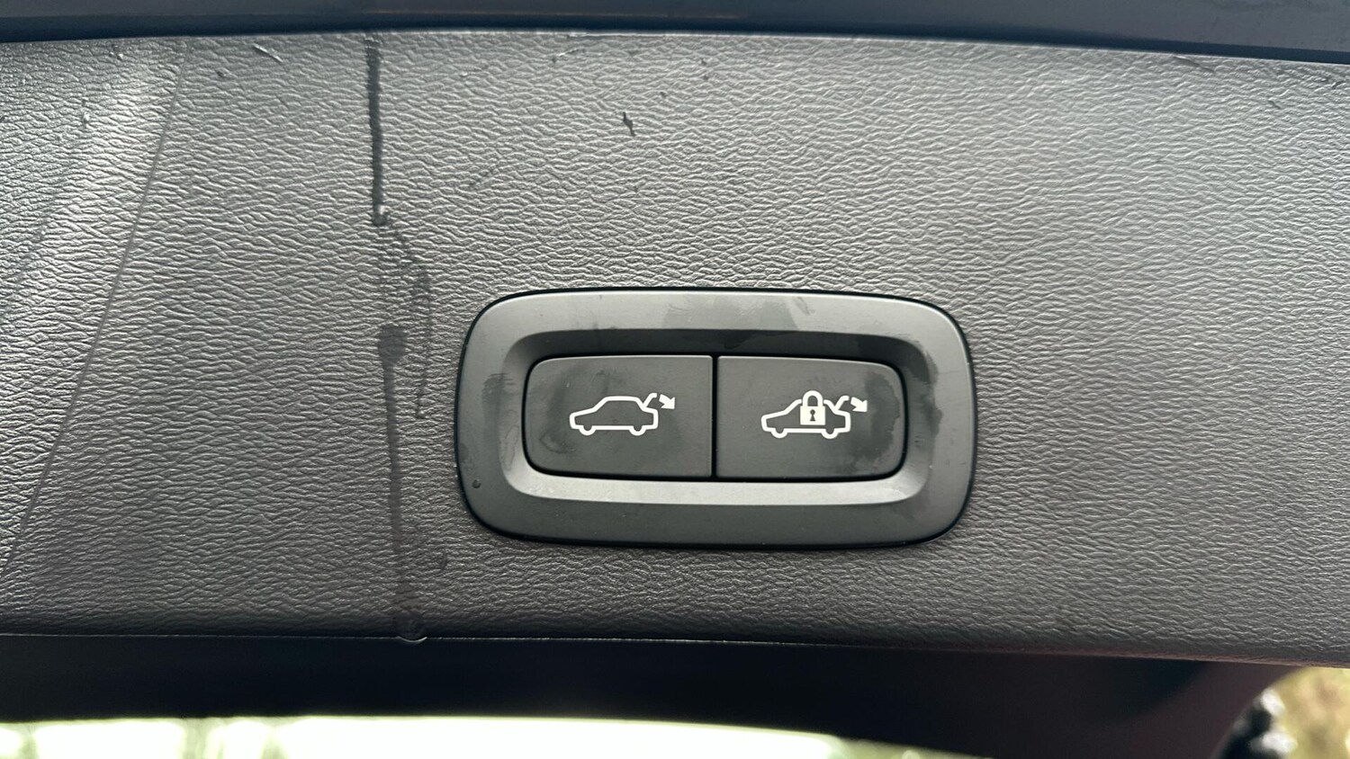 Used Volvo XC40 2025 for sale - 77672908: Photo 17