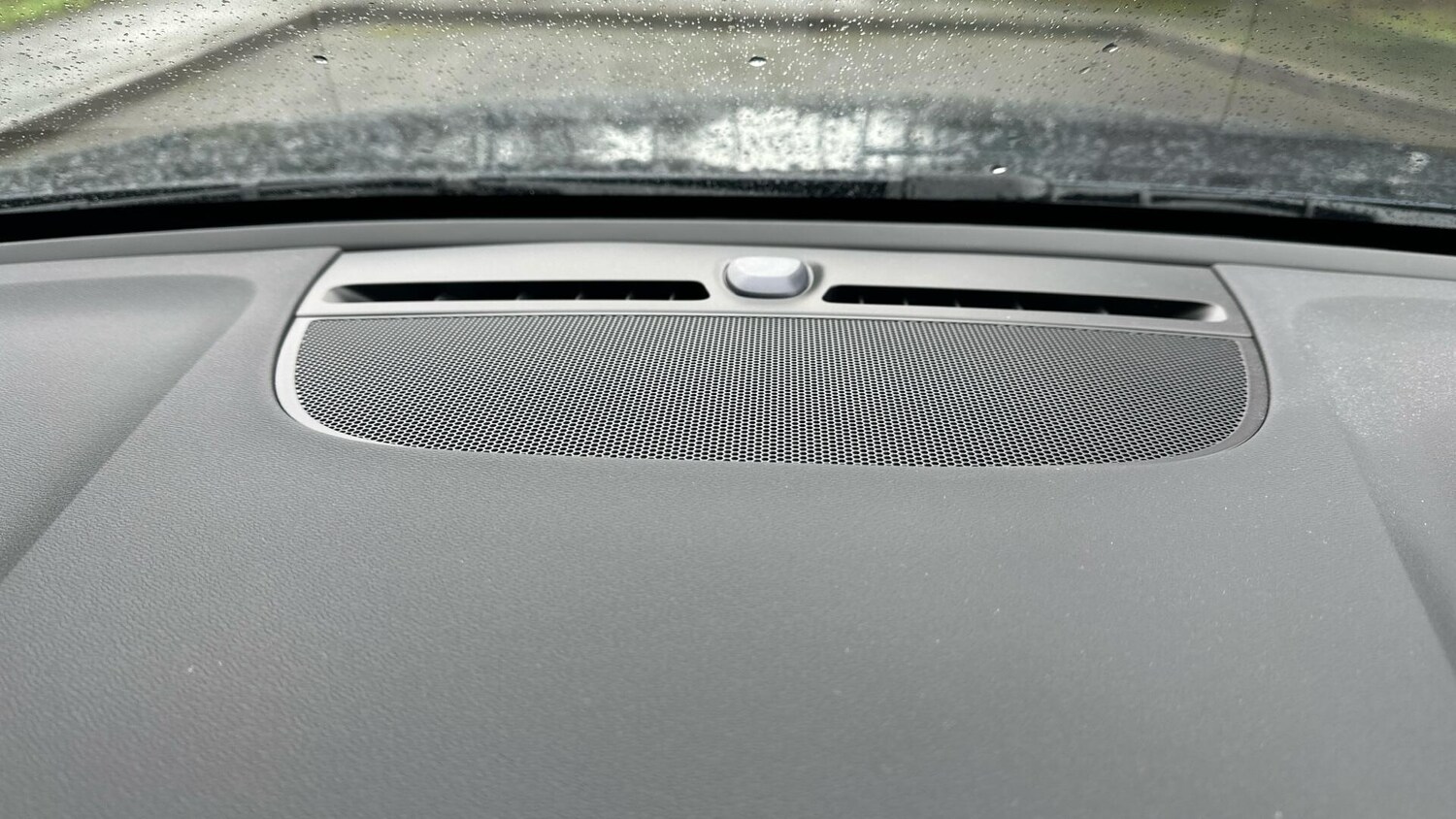 Used Volvo XC40 2025 for sale - 77672908: Photo 47