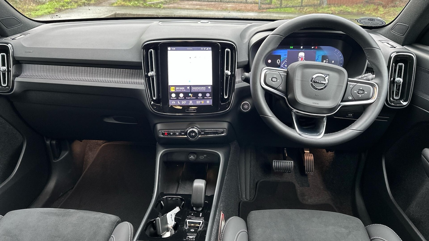 Used Volvo XC40 2025 for sale - 77672908: Photo 5