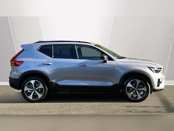 Used Volvo XC40 2025 for sale - 77633428: Photo