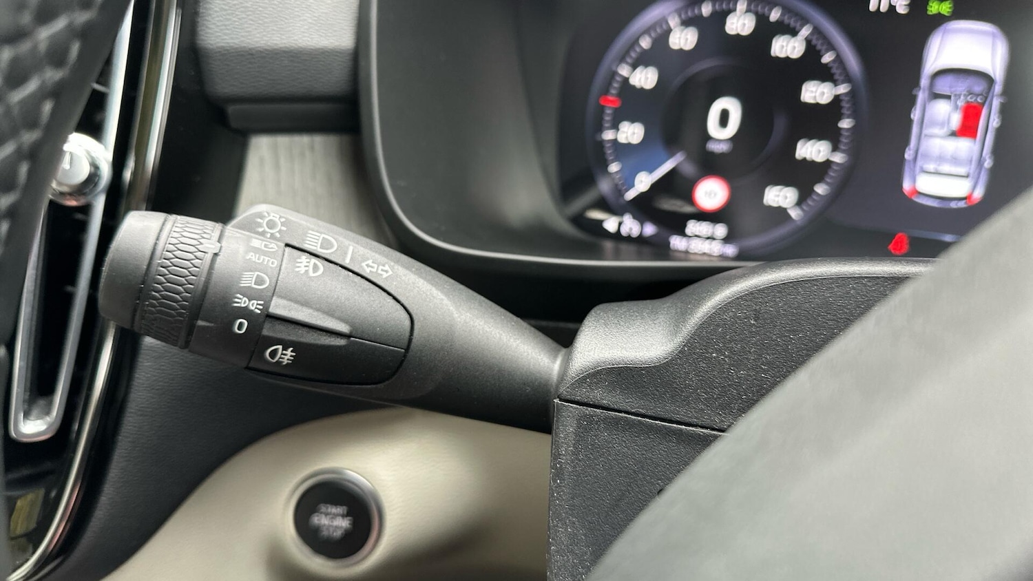 Used Volvo XC40 2021 for sale - 76336148: Photo 20