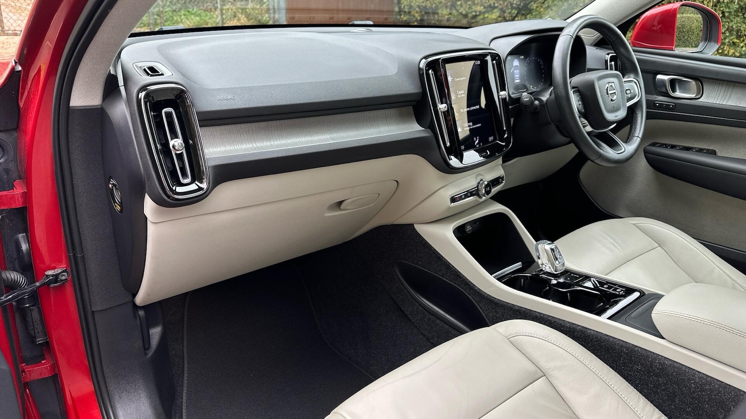 Used Volvo XC40 2021 for sale - 76336148: Photo 38