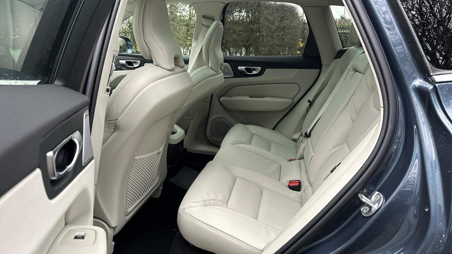 Used Volvo XC60 2025 for sale - 76765302: Photo 33