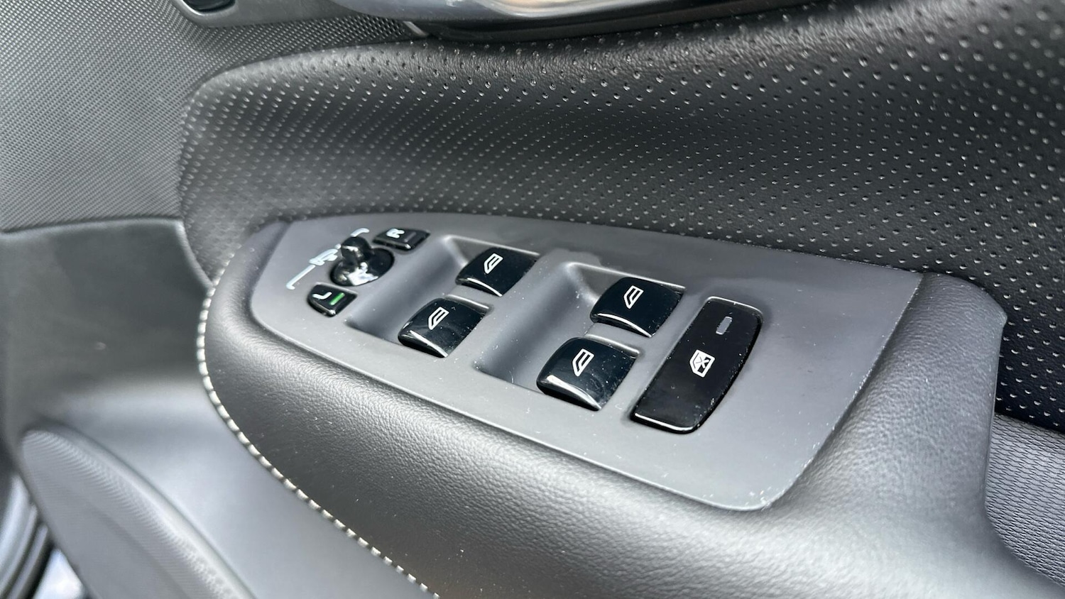 Used Volvo XC90 2022 for sale - 76584648: Photo 25