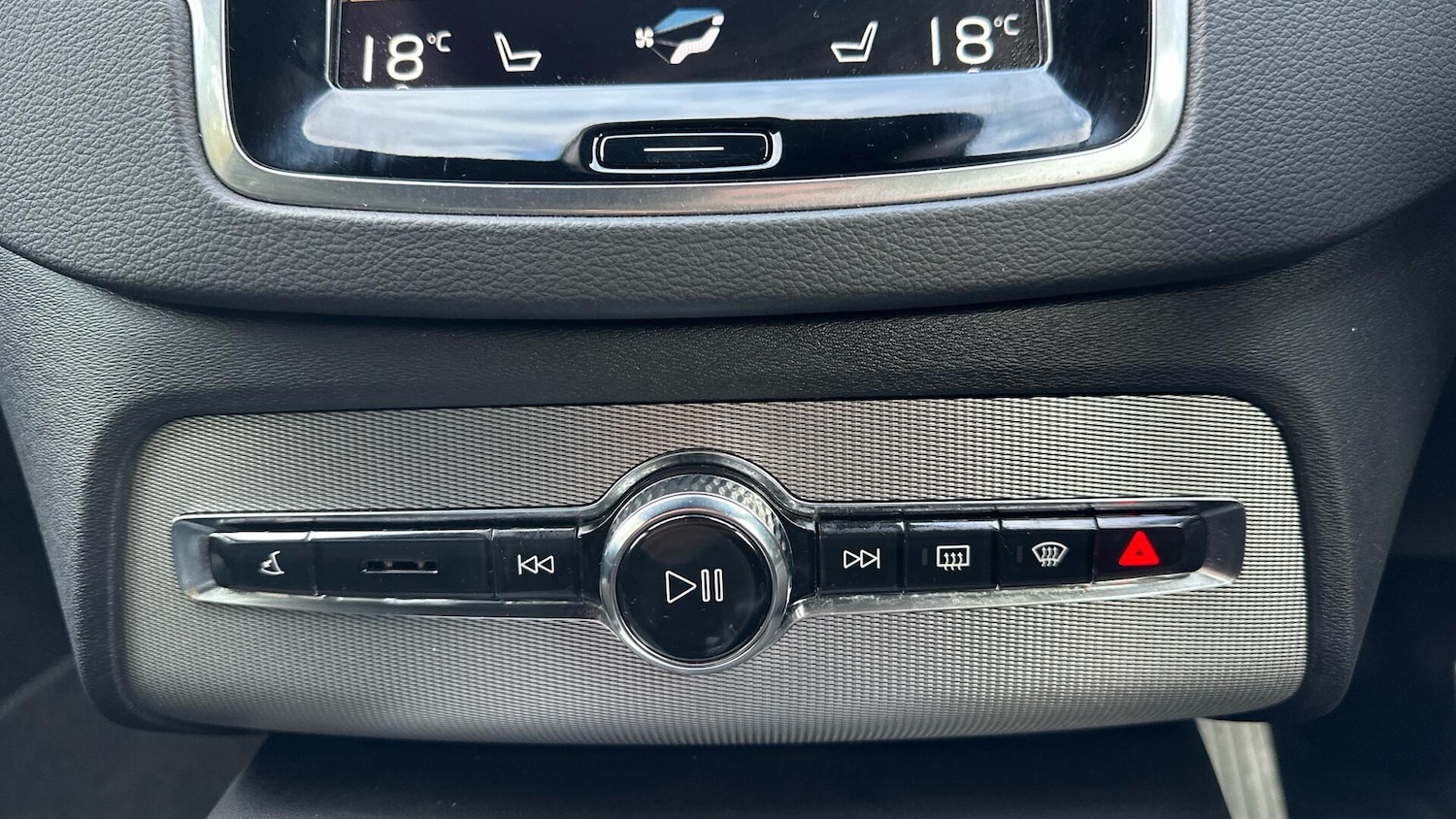 Used Volvo XC90 2022 for sale - 76584648: Photo 30